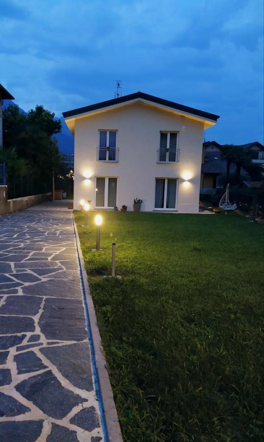Peonia 2 Posti Wi-Fi Ac Free Park Jacuzzi Panzió Porlezza Kültér fotó